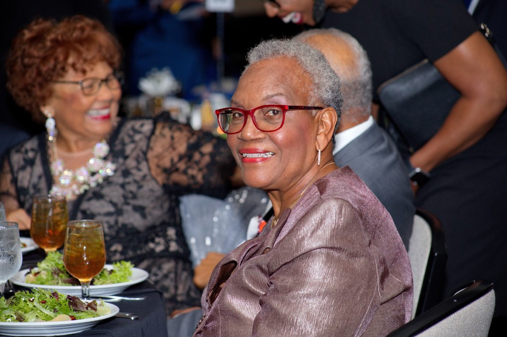 Dinner guests at Hall of Fame Weekend
